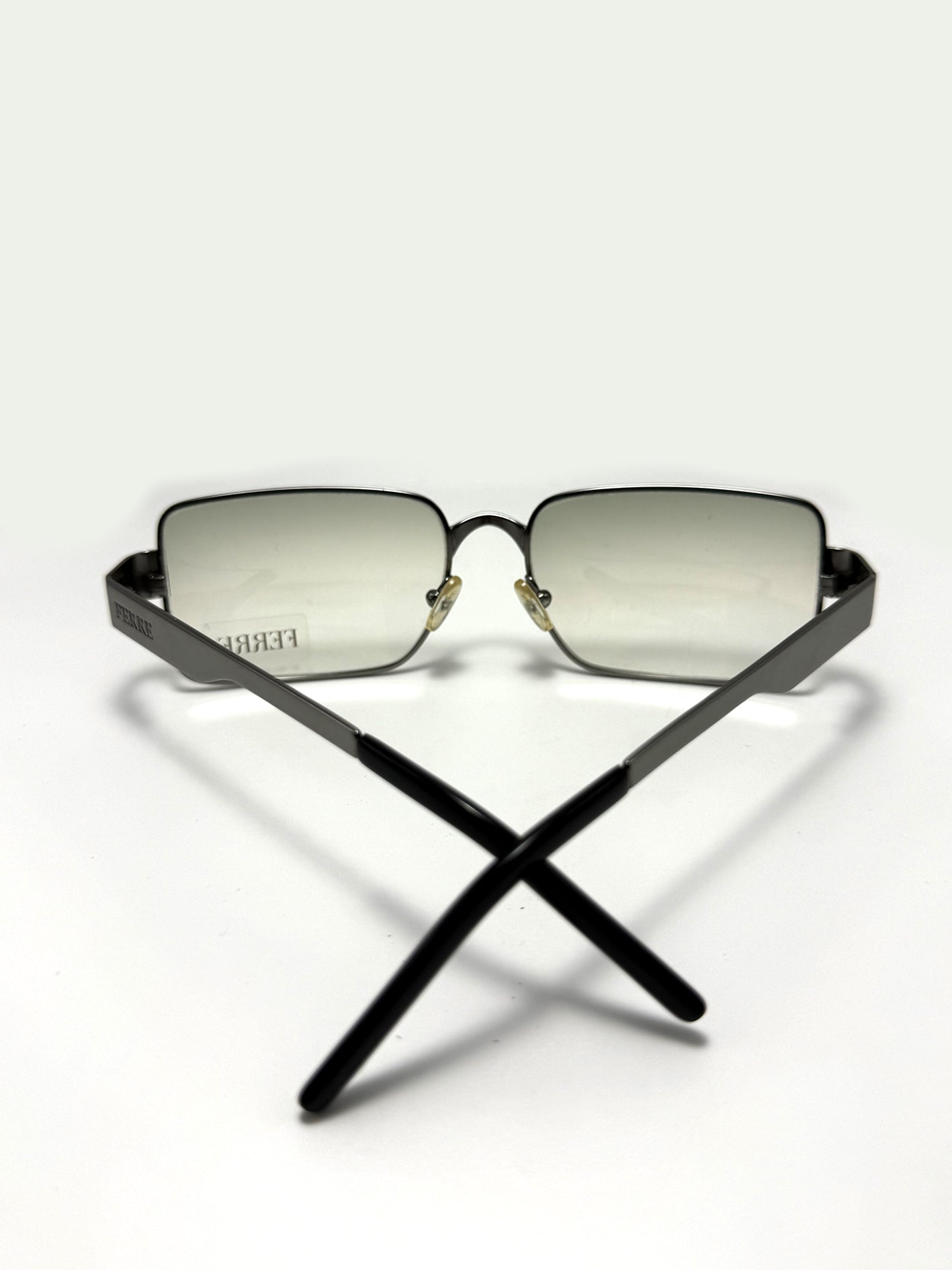 Gianfranco Ferré GF51003 Occhiali da sole Uomo Donna Smoked Lens Made in Italy