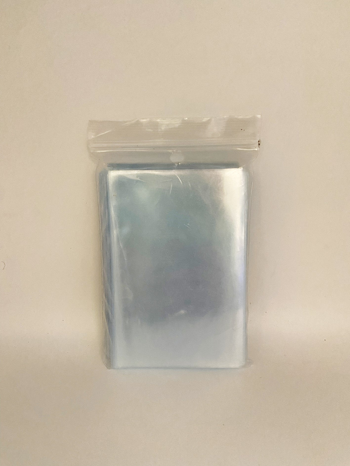 Sapphire Card Sleeves 100 bustine prottettive Bronze 65 x 100 mm Red Glove
