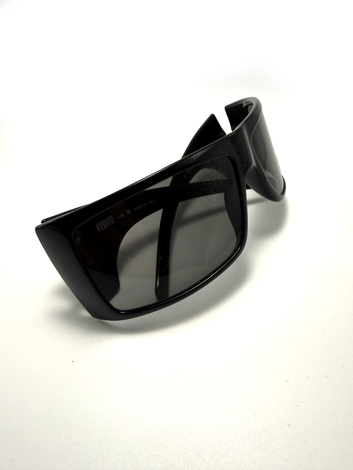 Gianfranco Ferré GF62904 Occhiali da sole Uomo Donna Made in Italy