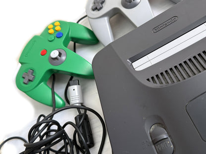 Nintendo 64 N64 Console PAL - 2 Controller - Alimentatore - 1 Gioco - Cavo Video e Adattatore Scart/RCA
