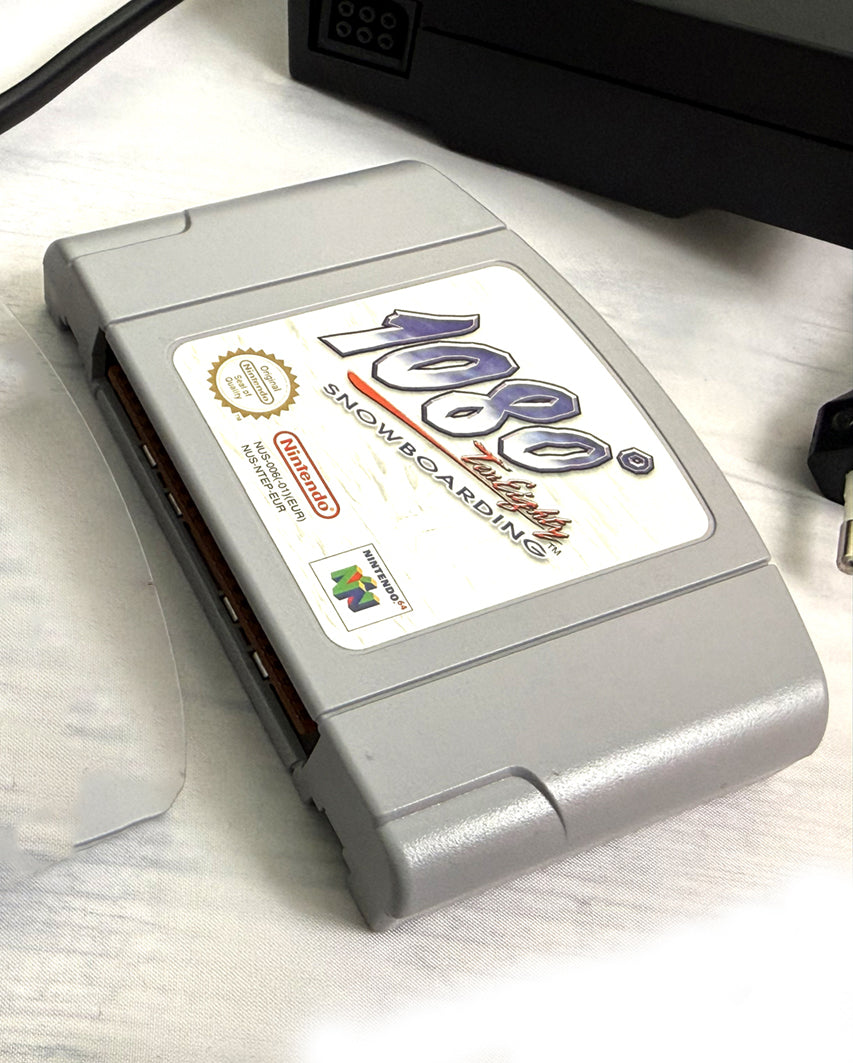 Nintendo 64 N64 Console PAL - 2 Controller - Alimentatore - 1 Gioco - Cavo Video e Adattatore Scart/RCA