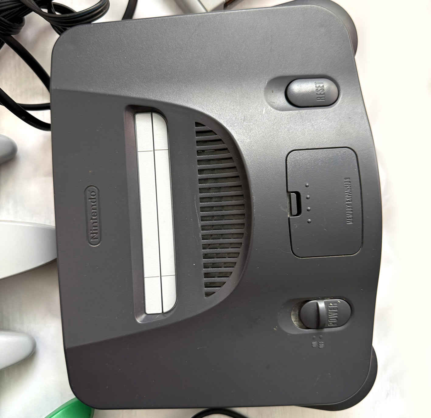 Nintendo 64 N64 Console PAL - 2 Controller - Alimentatore - 1 Gioco - Cavo Video e Adattatore Scart/RCA