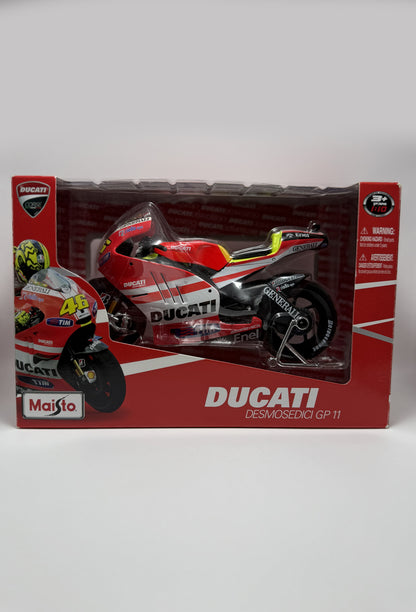 Ducati Desmosedici 1/10 Maisto GP11 Valentino Rossi 46 Motogp 2011 modellino