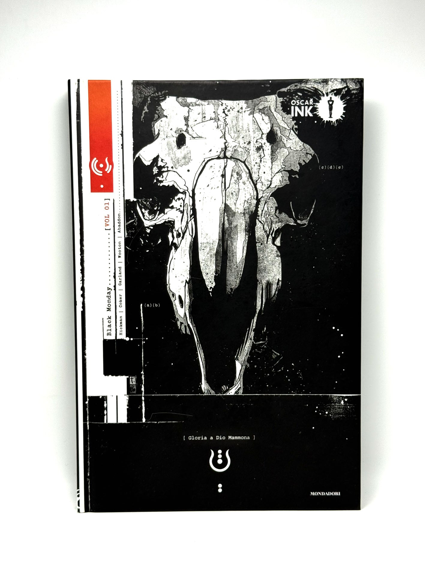 Black monday Vol. 1 Fumetto Graphic Novel Thriller Jonathan Hickman Tomm Coker Nuovo