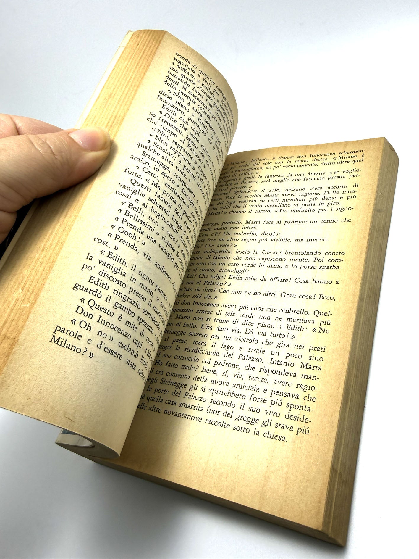 Malombra Libro usato Antonio Fogazzaro Romanzo Mondadori