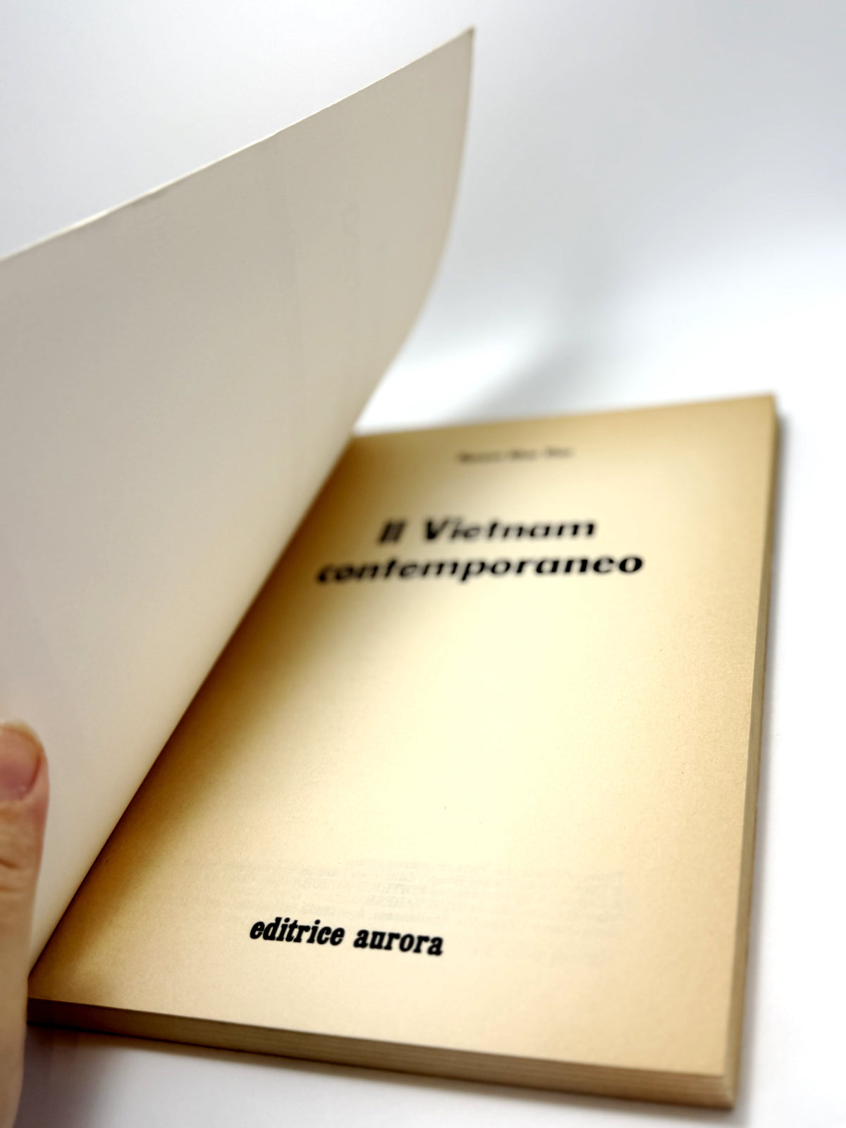 Il Vietnam contemporaneo Nguyen Khac Vien Libro usato